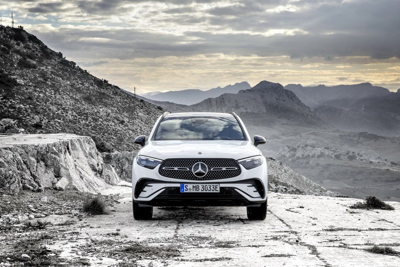 Mercedes GLC 300 2023 có gì mới | Giá bán và thông tin xe