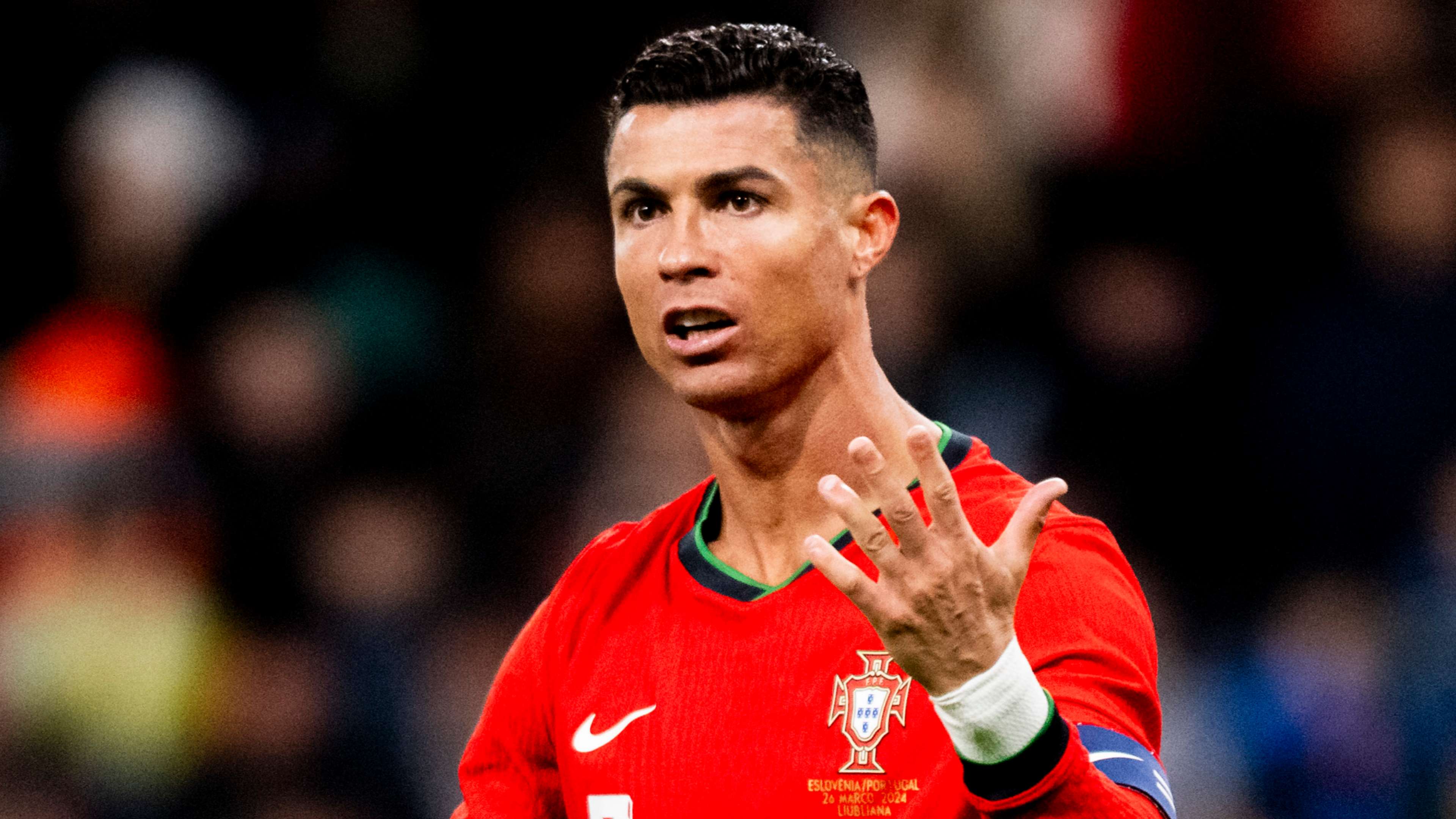 Giải thích: Cristiano Ronaldo có phẫu thuật thẩm mỹ hay không? | Goal.com Việt Nam